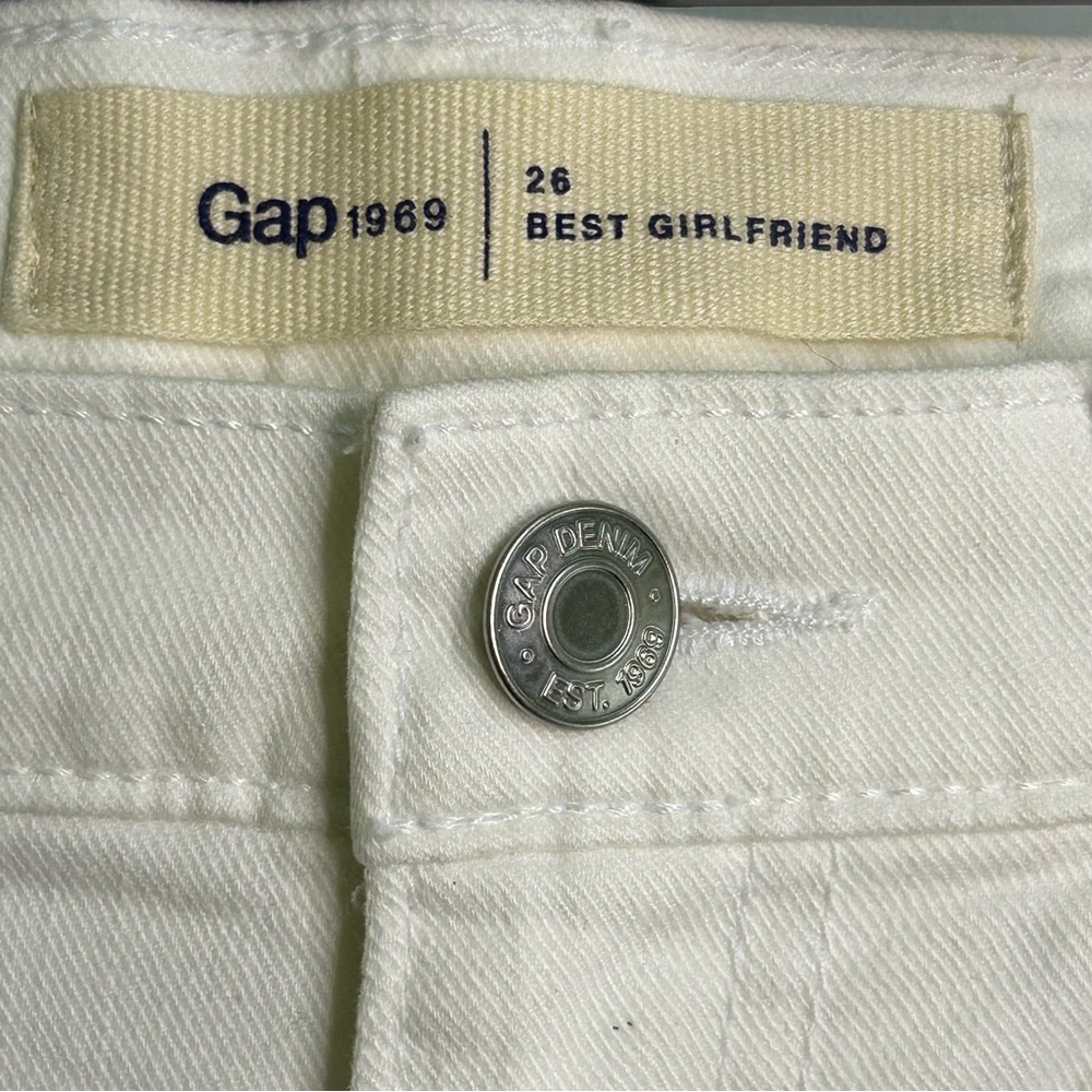 Gap 1969 Best Girlfriend White Denim Jeans Streetwear Classic Vacation Sz 26 - Picture 2 of 7